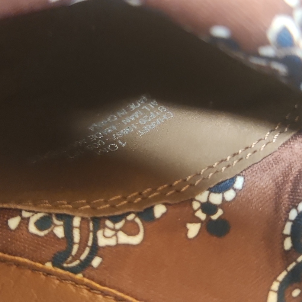SOLD
BareTraps Brown Ankle Boots Sz 10 - Picture 5 of 5